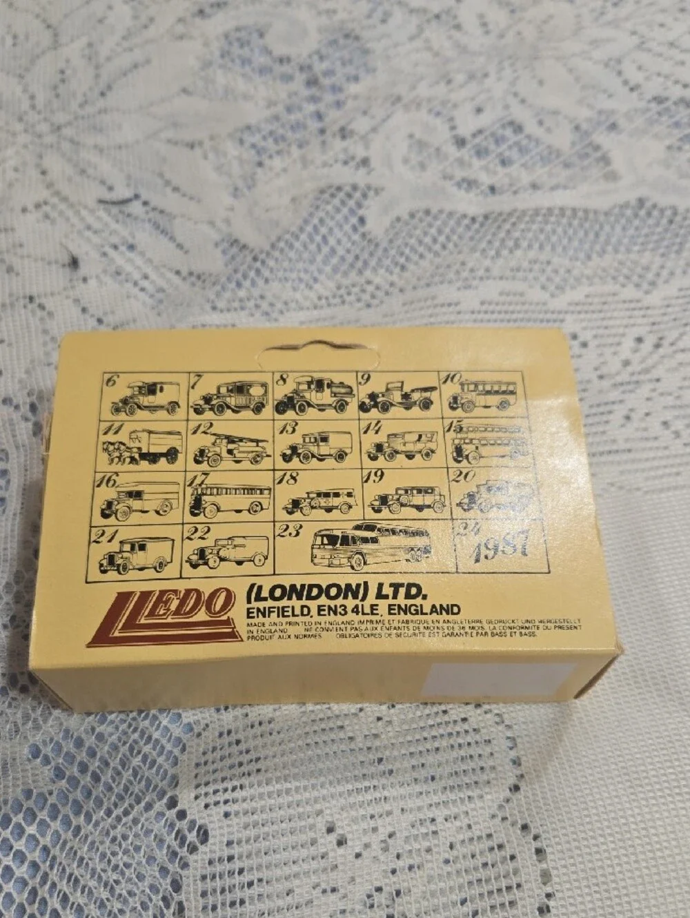 Lledo Golden West Gold Diecast Bus Toy - Kids Toys
